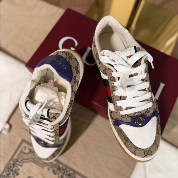 Gucci Men's Beige and White Sneakers with Green and Red Accents - Picture 4 of 7